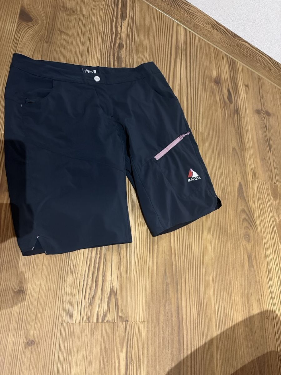 Maloja Pantaloni: Maloja Shorts Gr.L – Usato da Vilters venduto da 5111984