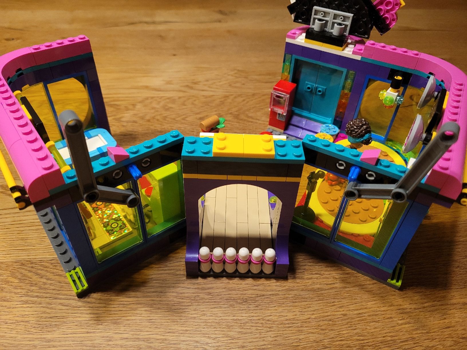 Lego Kit di costruzioni: LEGO Friends 41708 - Roller Disco Arcade - Komplett! – Usato da Oberhasli venduto da Chrisch1 6