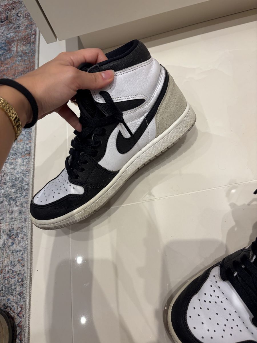 Jordan Scarpe da uomo: Nike Air Jordan beige – Usato da Pully venduto da ari_78pk 2