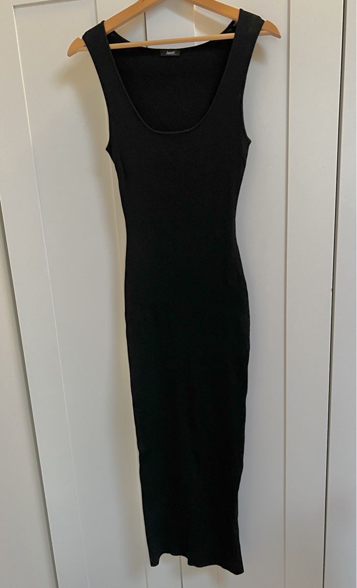 Vestiti: Kleid – Usato da Menzingen venduto da nas_6ncr