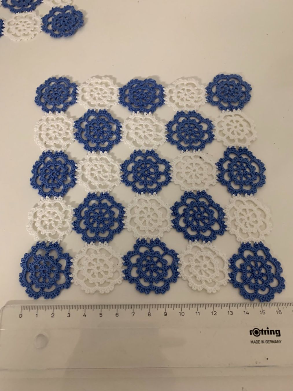 Altra biancheria da tavola: 9 Frivolite Deckchen, HANDARBEIT – Usato da Worb venduto da farben20zauber 2