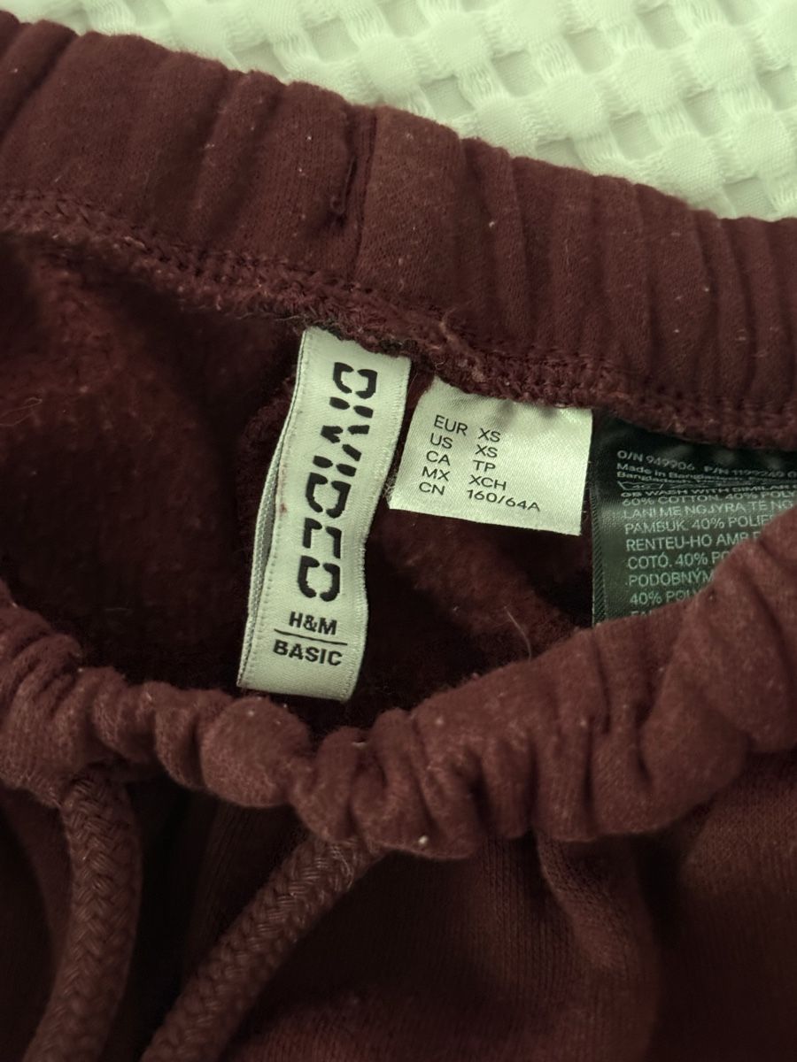 H&M Lotti di vestiti: PANTALONS DE JOGGING H&M BASIC – Usato da Monthey venduto da sen_6ckr 5