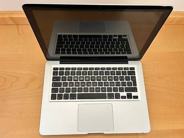 Apple Notebooks: Mac Book Pro ohne Touch Bar – Gebraucht aus Basadingen von Tbk