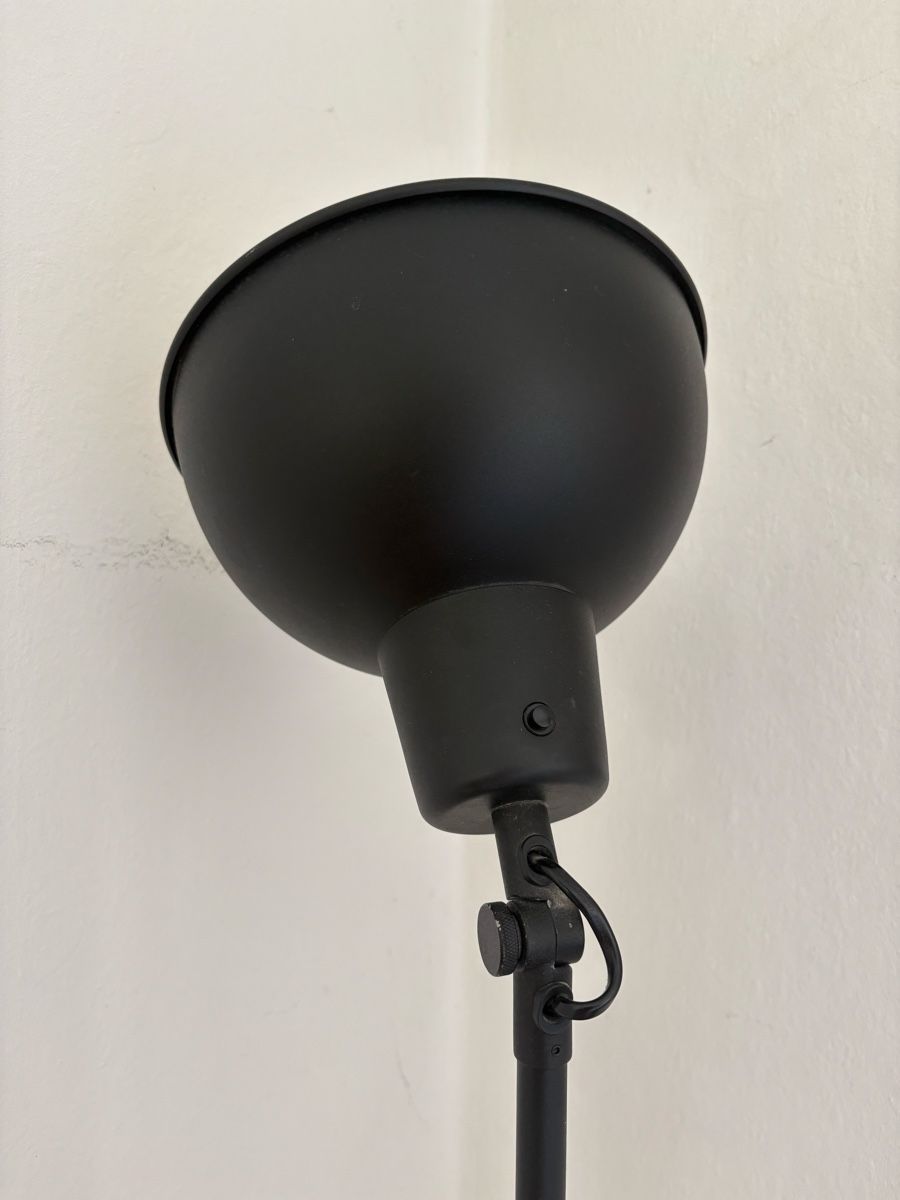 Lampes: Schwarze Ständerlampe – D'occasion à Bern par mer_s9n5 1