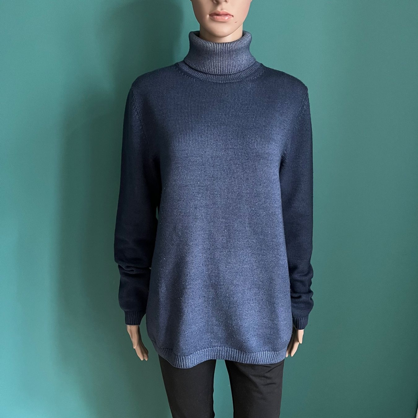 Prada Pullover & Sweatshirts: PRADA Rollkragen Pullover 💙 – Gebraucht aus Zürich von ClosetQueen