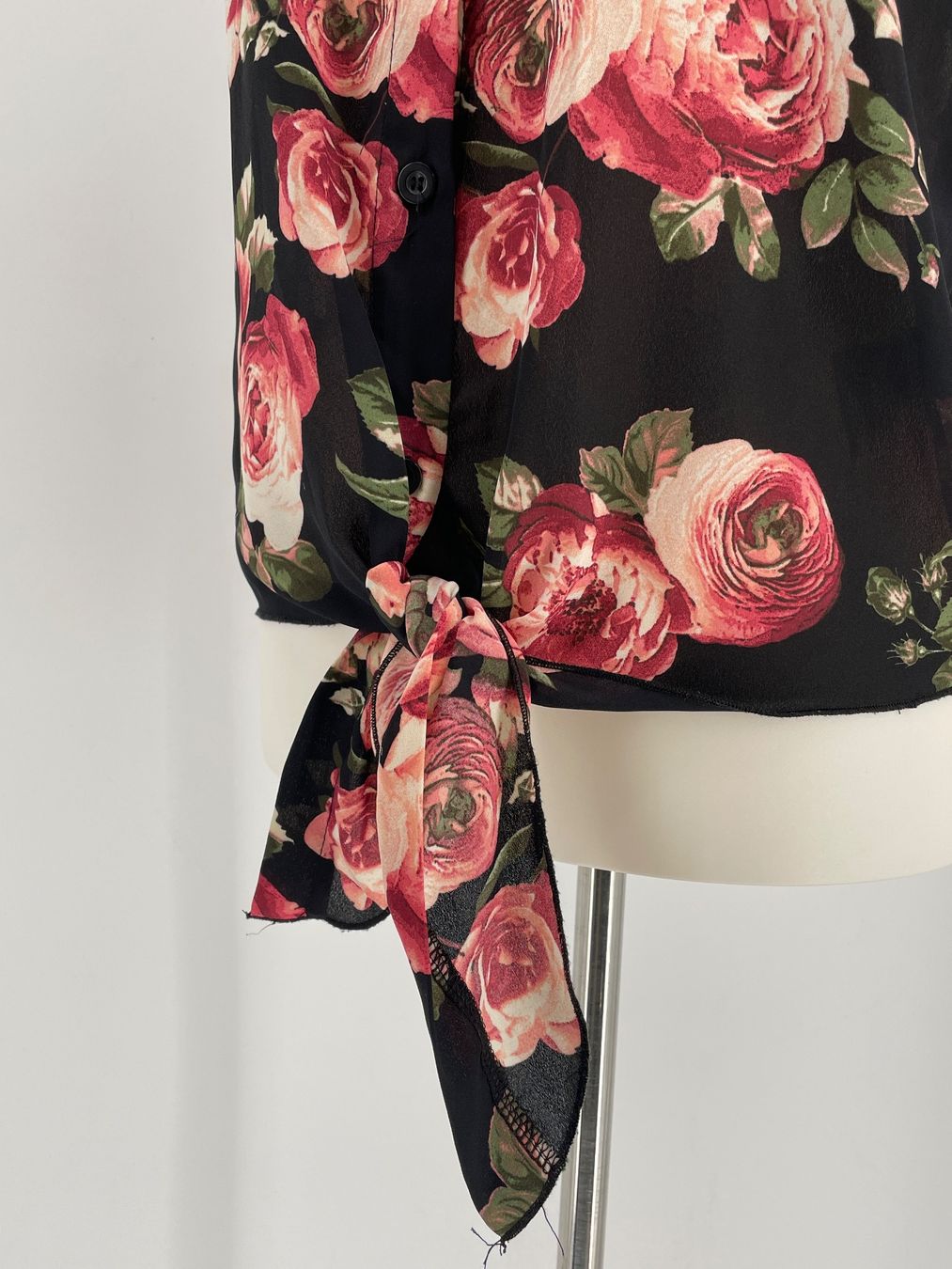 Camicette: Bluse mit Rosenmuster - Gr.XS/S – Usato da Auenstein venduto da moin. 2