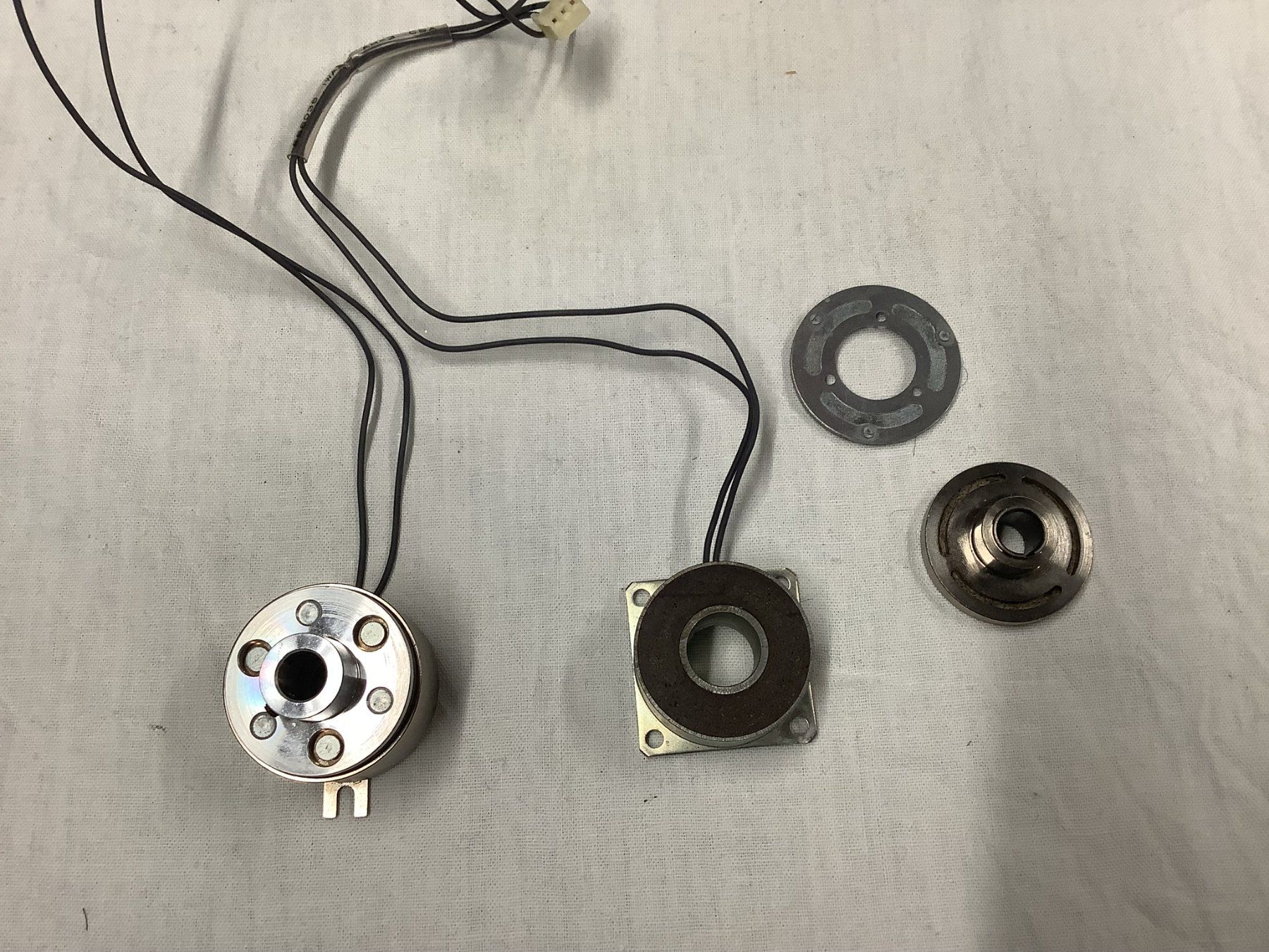 Tutte le macchine: MAGNET BREMSEN 24V – Usato da Glarus venduto da Mdelphi 2