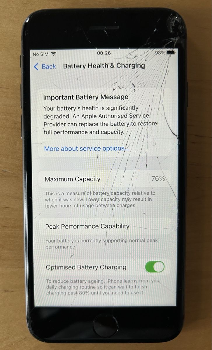 Apple Telefoni cellulari / Smartphones: Apple iPhone 8 64GB Black 76% Maximum Battery Capacity – Usato da Zürich venduto da Sophie0569 2