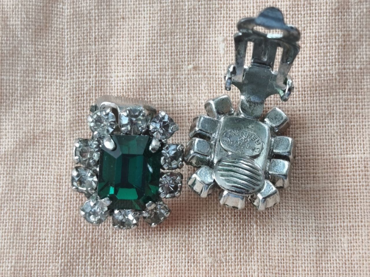 Orecchini pendenti & Orecchini a lobo: Ohrclips Christian Dior 1966 – Usato da Zofingen venduto da Spezialware 7