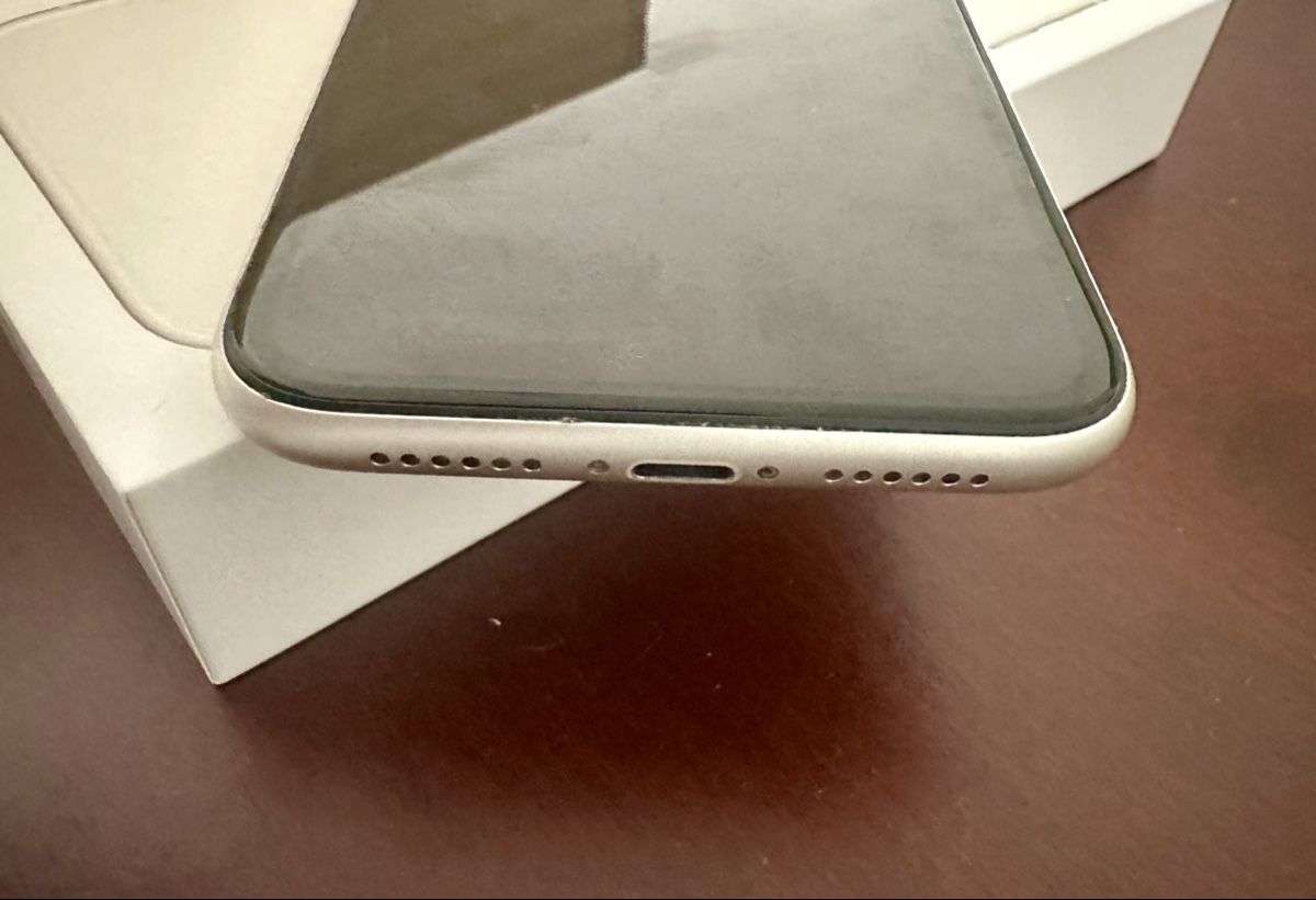 Apple Telefoni cellulari / Smartphones: iPhone 11 64 GB mit Originalverpackung – Usato da Genestrerio venduto da Demis27 4