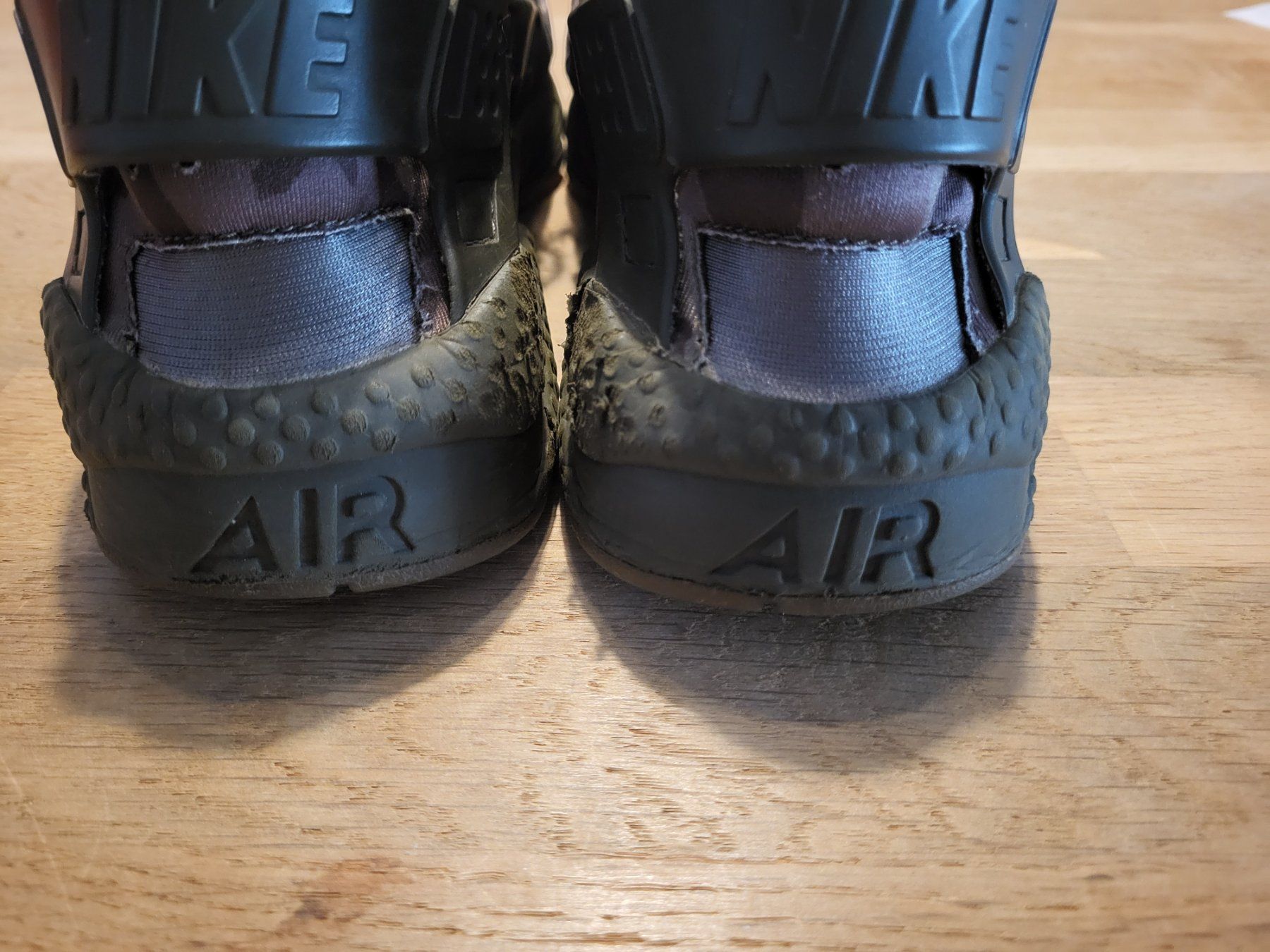 Nike Scarpe da uomo: Nike Air Huarache Run Grösse 42.5 – Usato da Urtenen-Schönbühl venduto da Chaeppeler 4