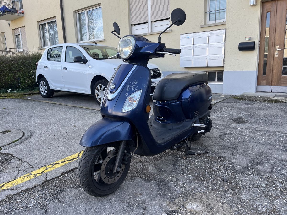 Sym Scooter: 2020 Sym Fiddle III 125cc – Usato da Zürich venduto da joanc97 1