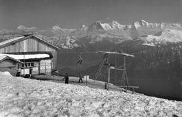Beatenberg BE // Bergstation Sesselbahn Niederhorn // Winter
