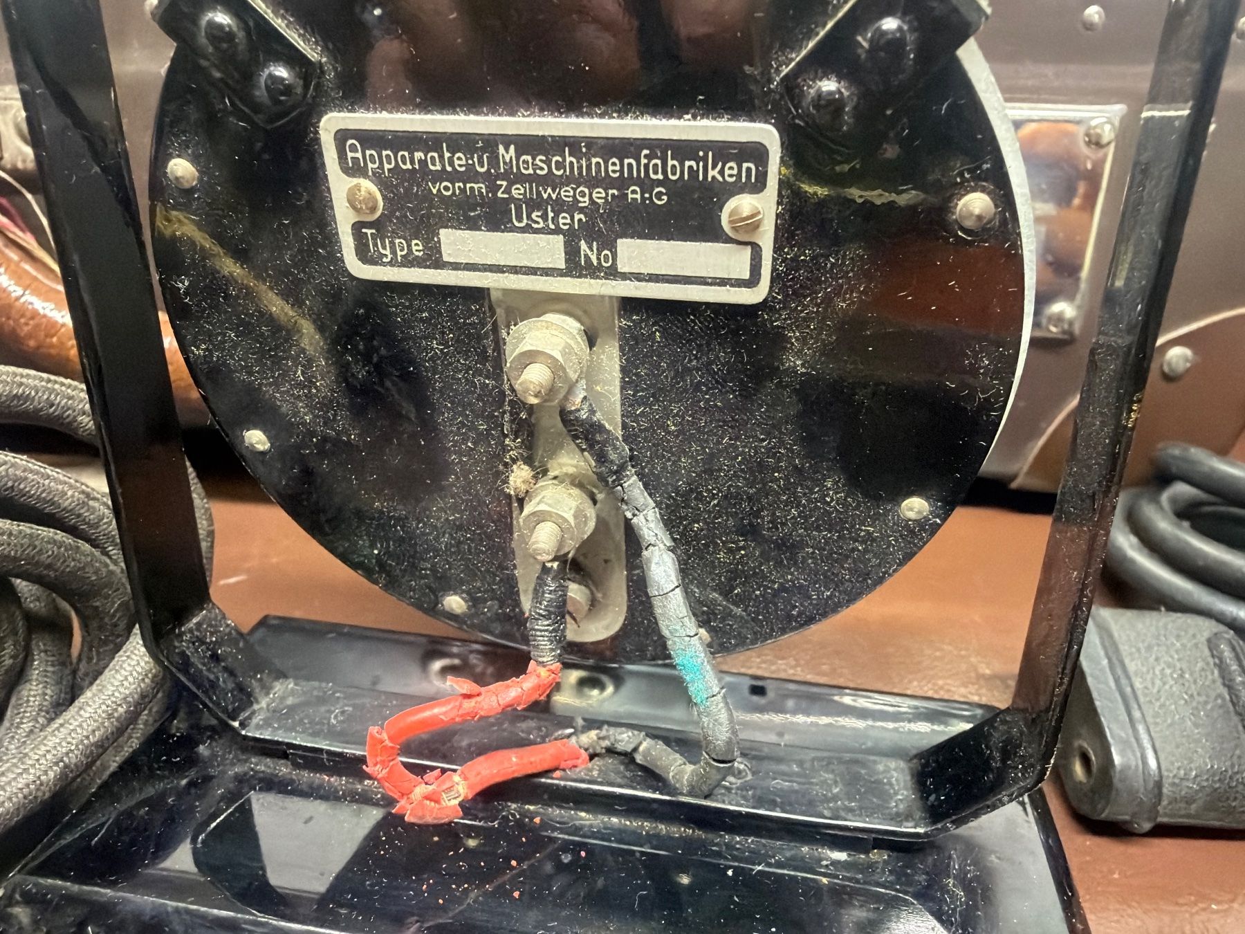 Misurare: Ancien appareil avec accessoires – Usato da Bôle venduto da K200C 4
