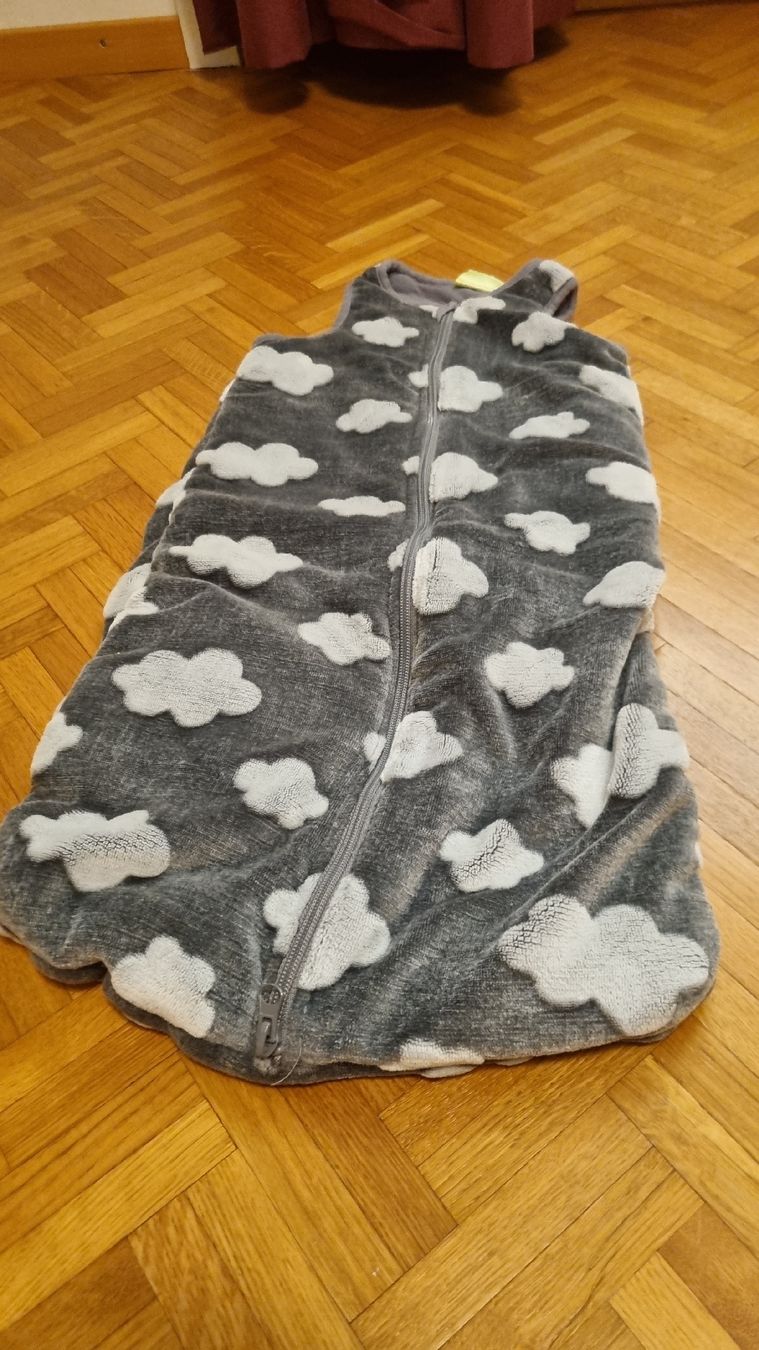 Lotti & Set di vestiti: Gigoteuse taille 62 – Usato da Ferpicloz venduto da Clicli014