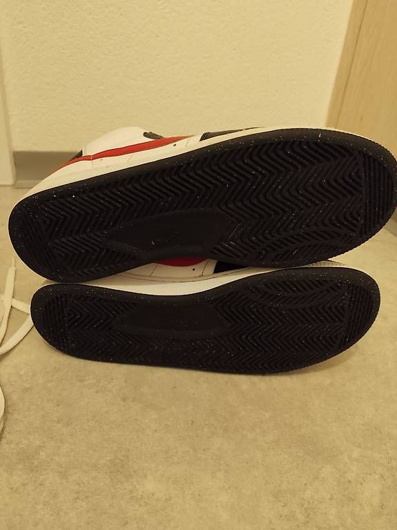 Nike Scarpe da uomo: Nike Air force 1, High Top – Usato da Dulliken venduto da jev_v2cz 2