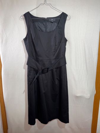 Schwarzes Etuikleid von H&M Gr. 38
