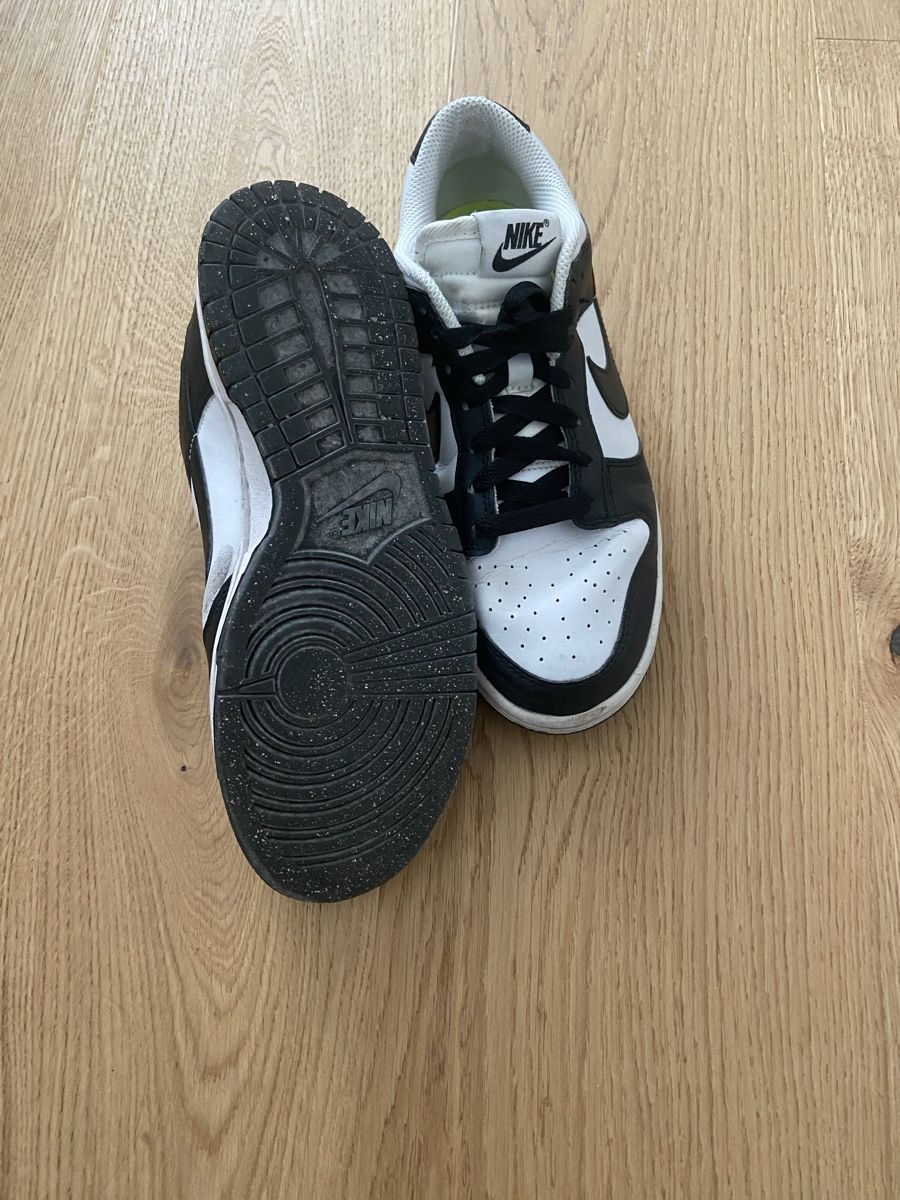Nike Scarpe da uomo: Nike Dunk Low Turnschuhe Schwarz Weiss  – Usato da Dielsdorf venduto da lor_j5qt 2