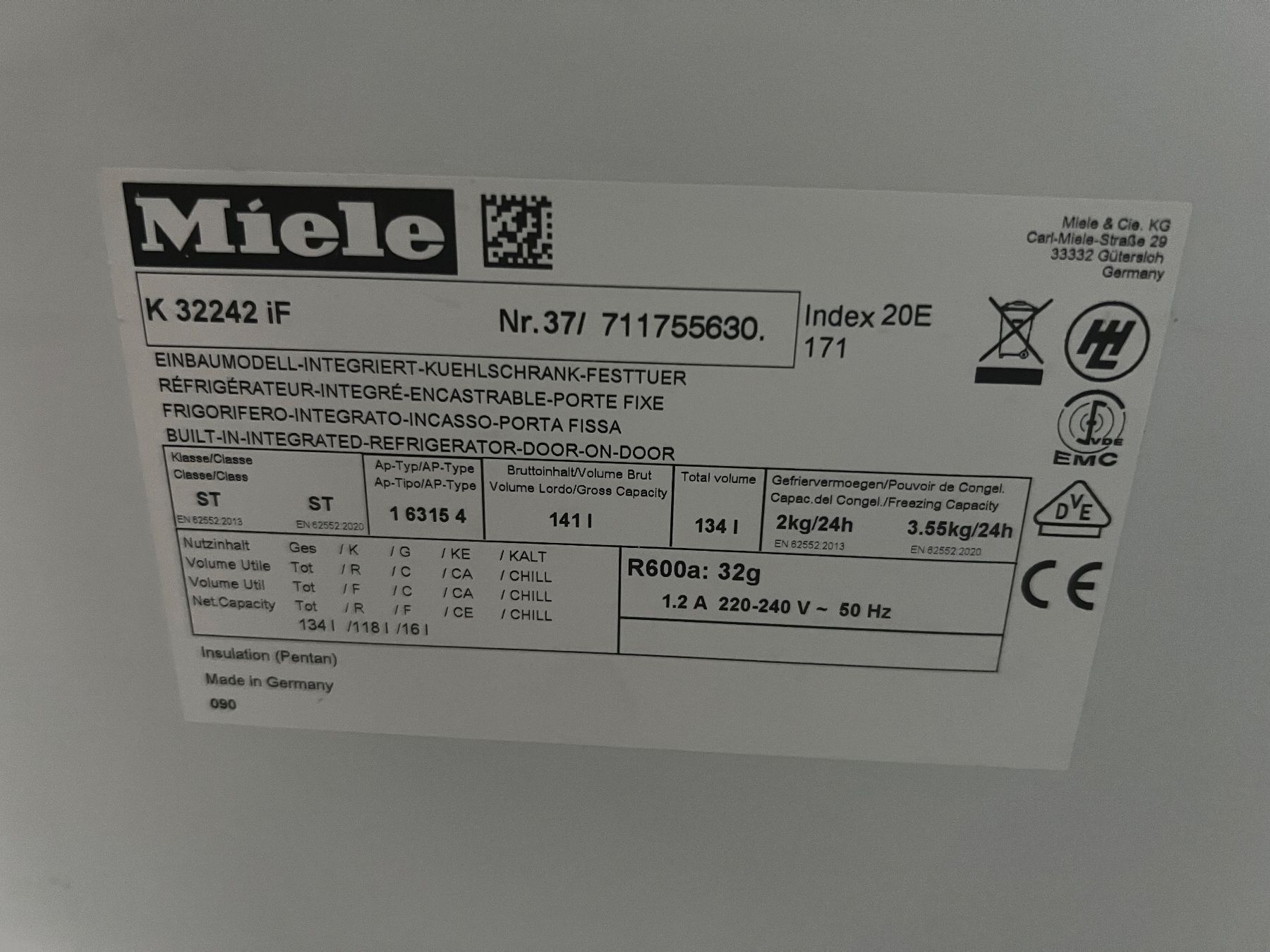 Miele Frigoriferi: Miele Einbaukühlschrank mit Gefrierfach – Usato da Lachen SZ venduto da Kawa10 5