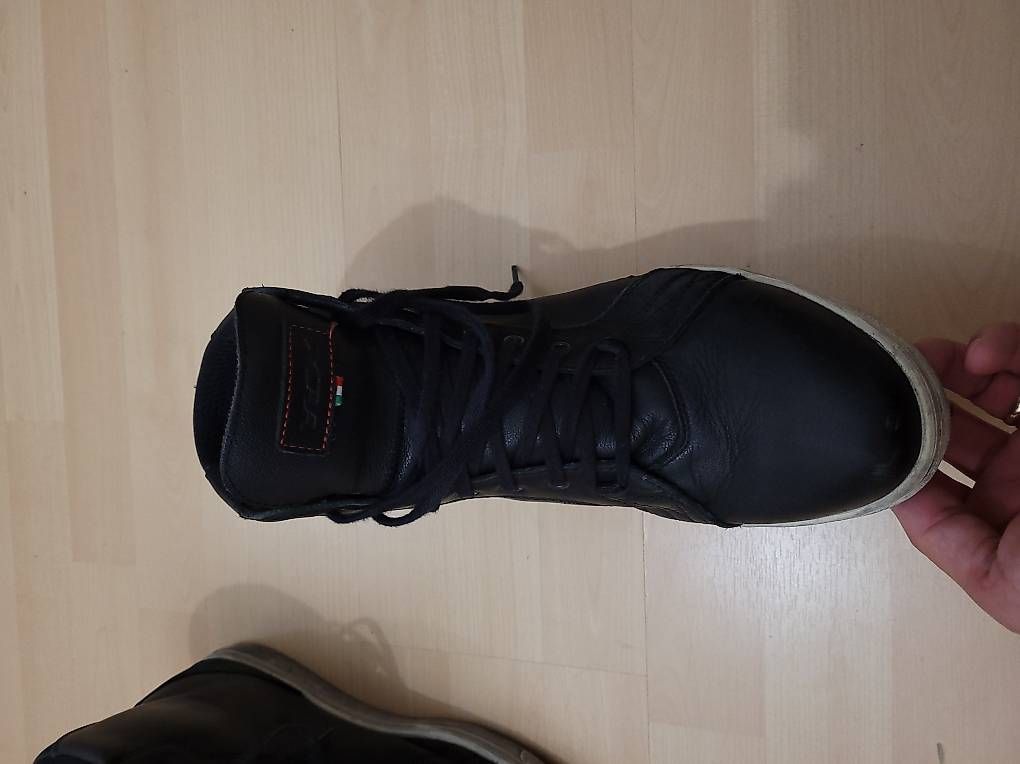 Chaussures hommes: TCX Motorradstiefel Grösse 45 – D'occasion à Uerikon par KOMI_NP 1