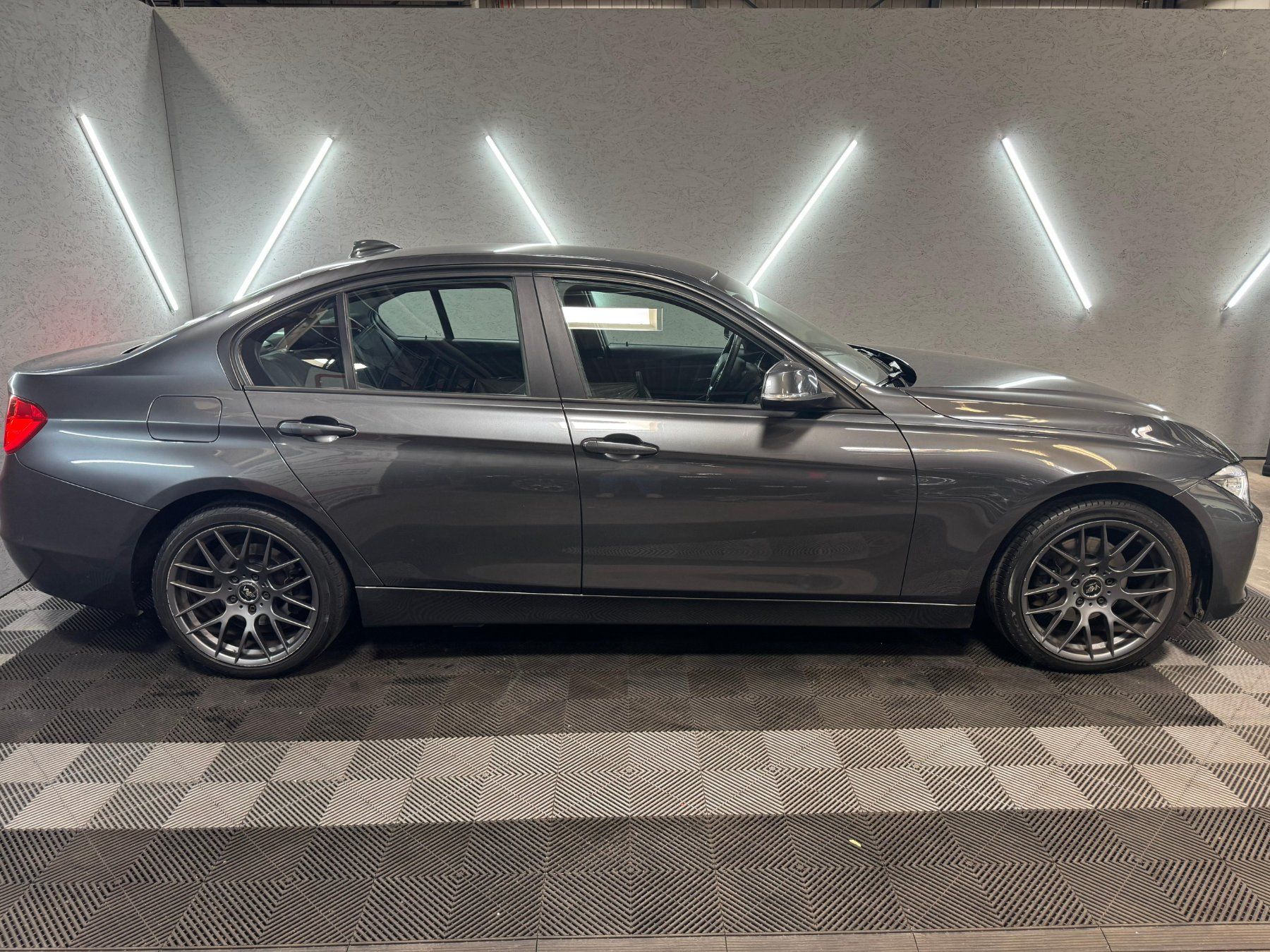 BMW Automobili: BMW 320i xDrive Steptronic – Usato da Lienz venduto da D.Z.0709 2