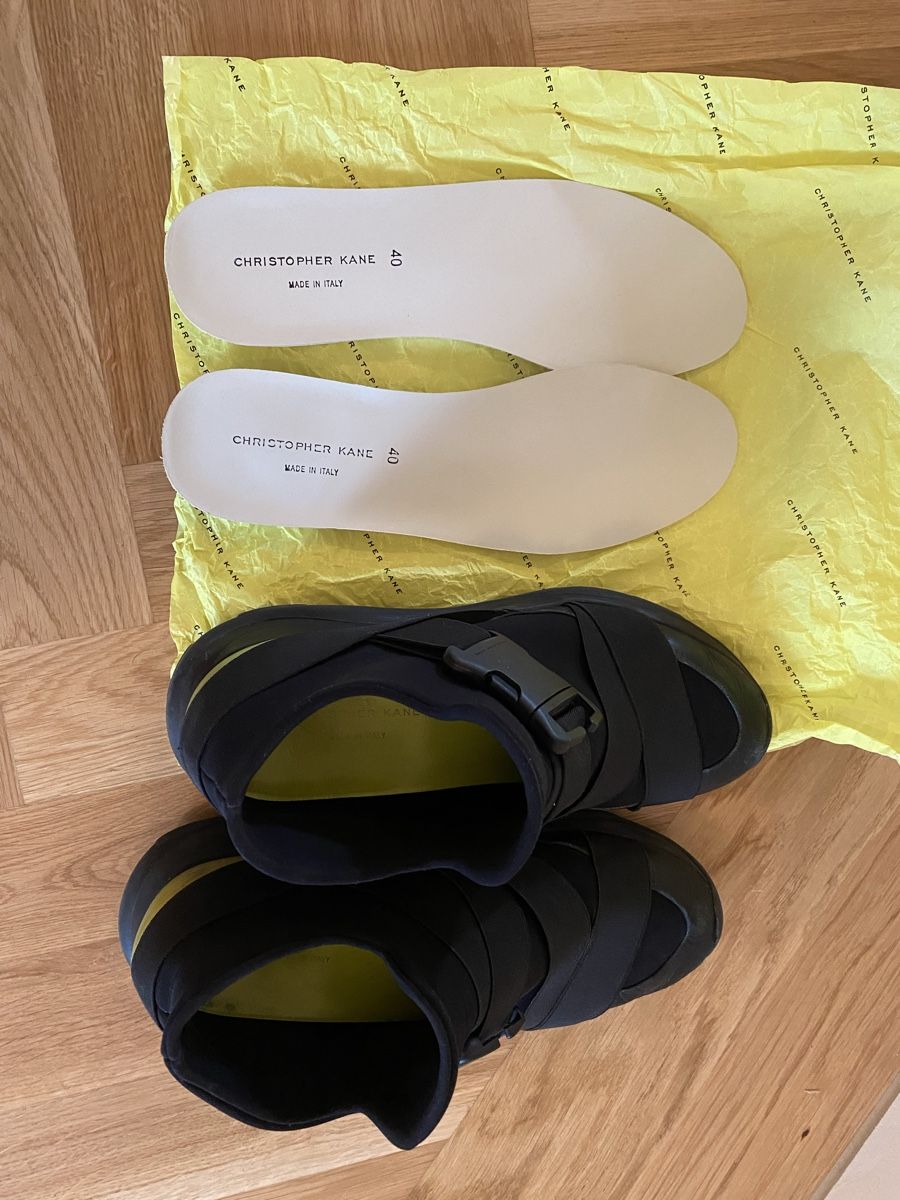 Herrenschuhe: Christopher Kane Turnschuh – Gebraucht aus St. Gallen von calendula123 4