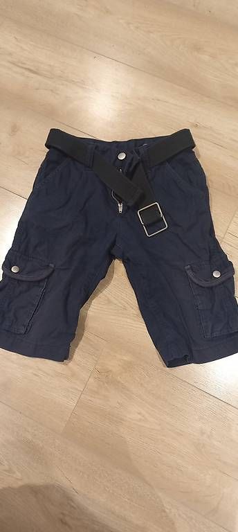 Pantaloni: Kurze Hose Bermudas – Usato da Schänis venduto da he80 2
