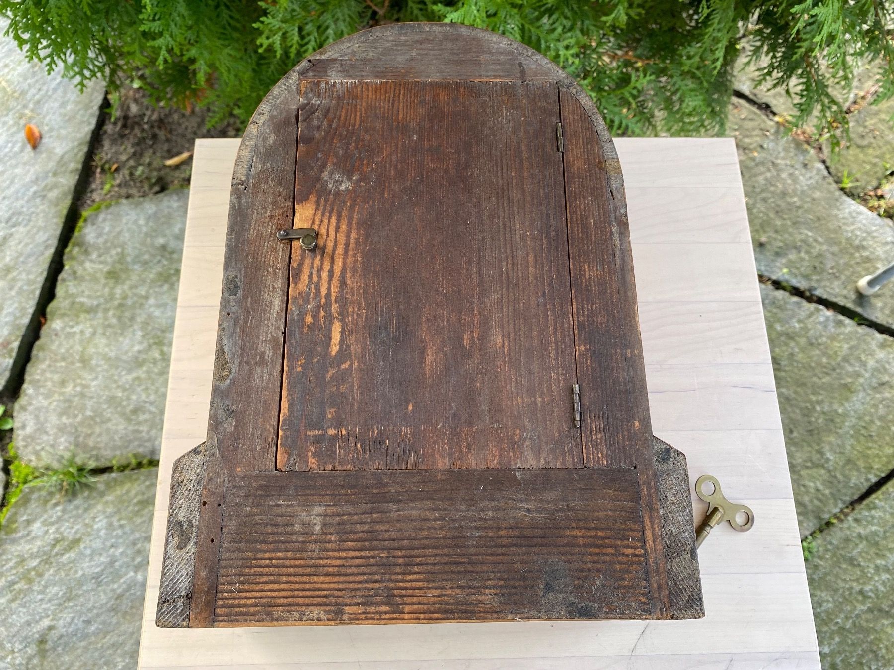 Stand- & Wanduhren: schöne antike Tischuhr aus Holz – Gebraucht aus Feldbach von Olive1 8