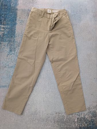 Gap chinos
