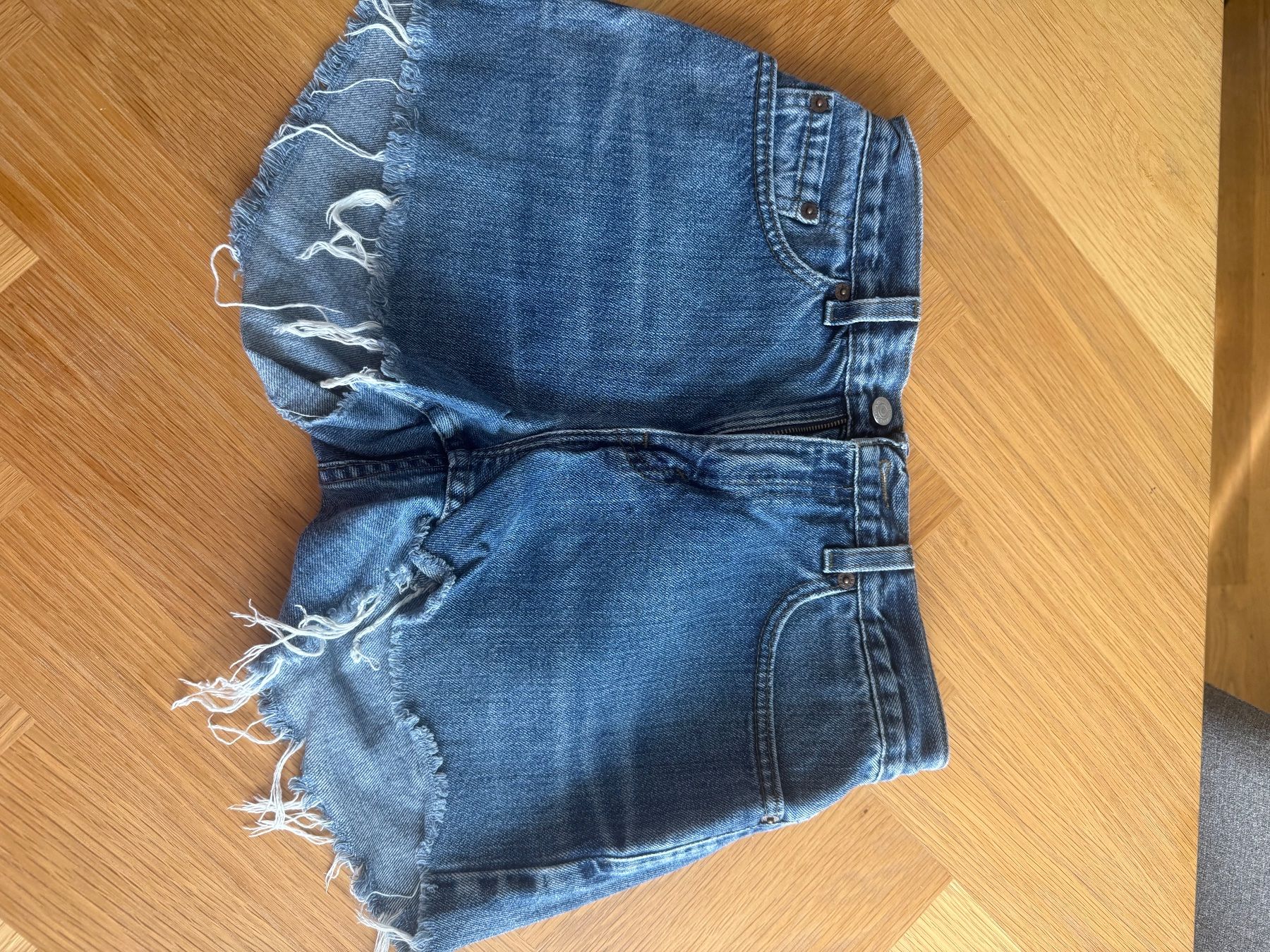 Levi's Jeans: Shorts Levi Strauss Denim Blau – Usato da Zürich venduto da Jessica_6666 1