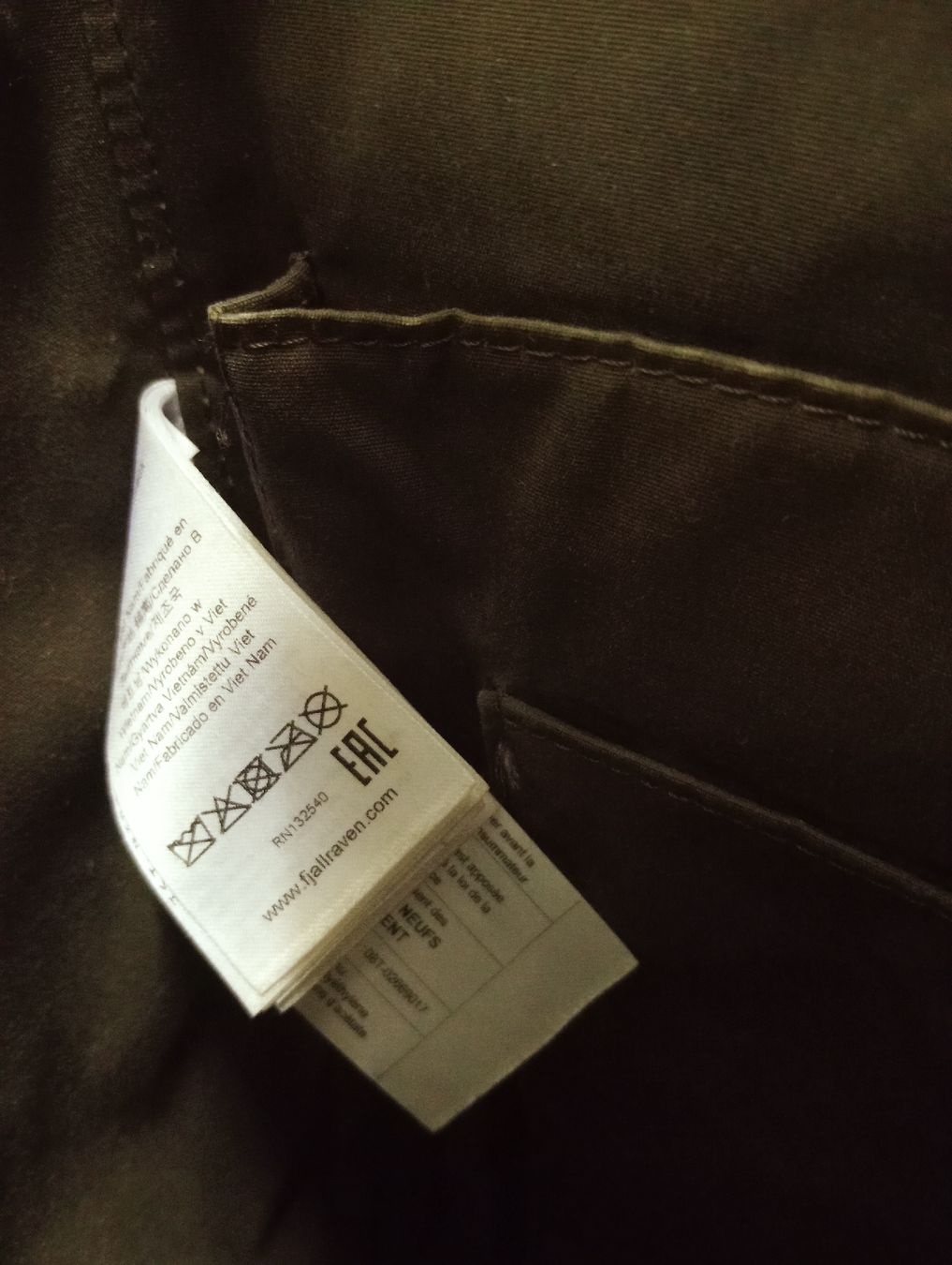 Fjällräven Zaini: Fjällräven Rucksack Filz Grau – Usato da Allschwil venduto da Evgeniia78 7
