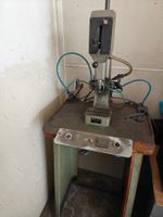 Presse  à genouillère pneumatique