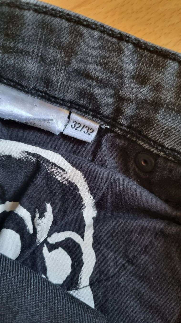 Jeans: Jeans Cheap Monday Grösse 32/32, dunkelgrau – Usato da Wohlen AG venduto da stephanieAG 4