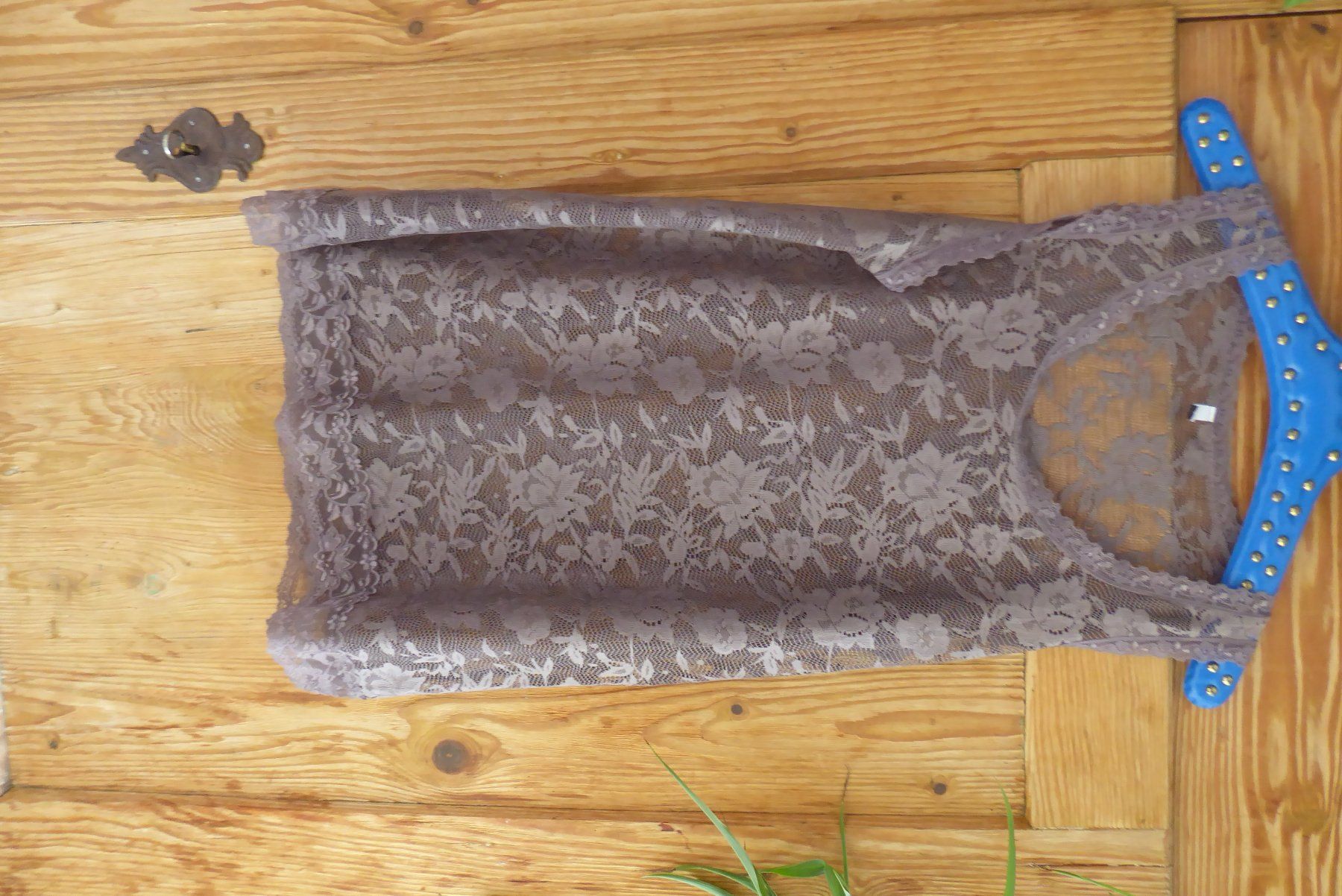 Top: Spitzen  Long Top Gr M  CHICOREE – Usato da Sargans venduto da Benziner 1