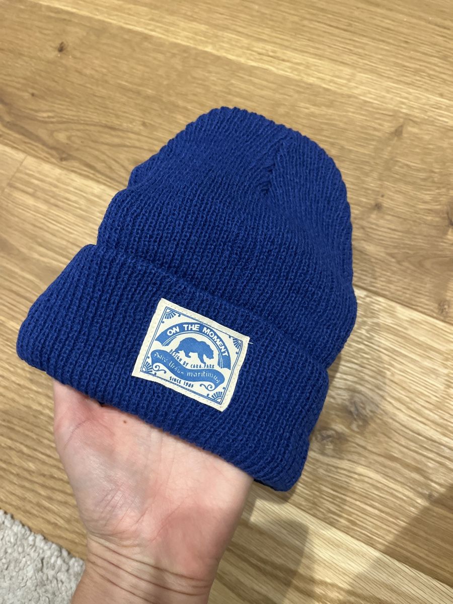 Altro in  Abbigliamento & Accessori: Blaue Wintermütze gestrickt – Nuovo e nell'imballaggio originale da Dotzigen venduto da White_Warrior