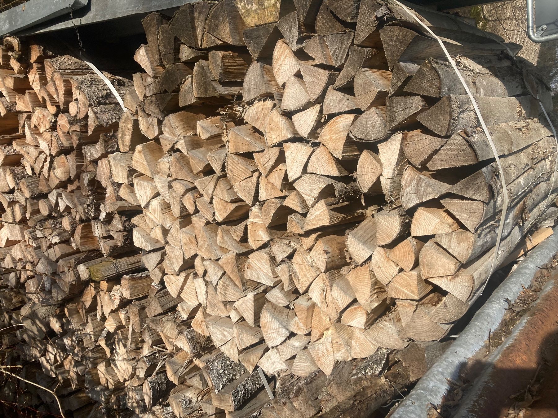 Articoli in legno: Brennholz Esche – Usato da Hosenruck venduto da Fox690