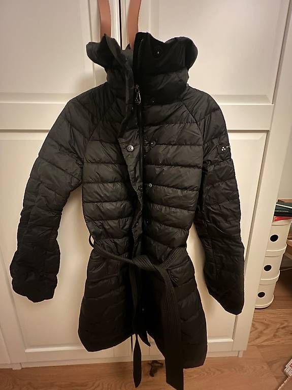 Peuterey Mäntel: Daunenmantel Peuterey - Damen – Gebraucht aus Zürich von Iliana22