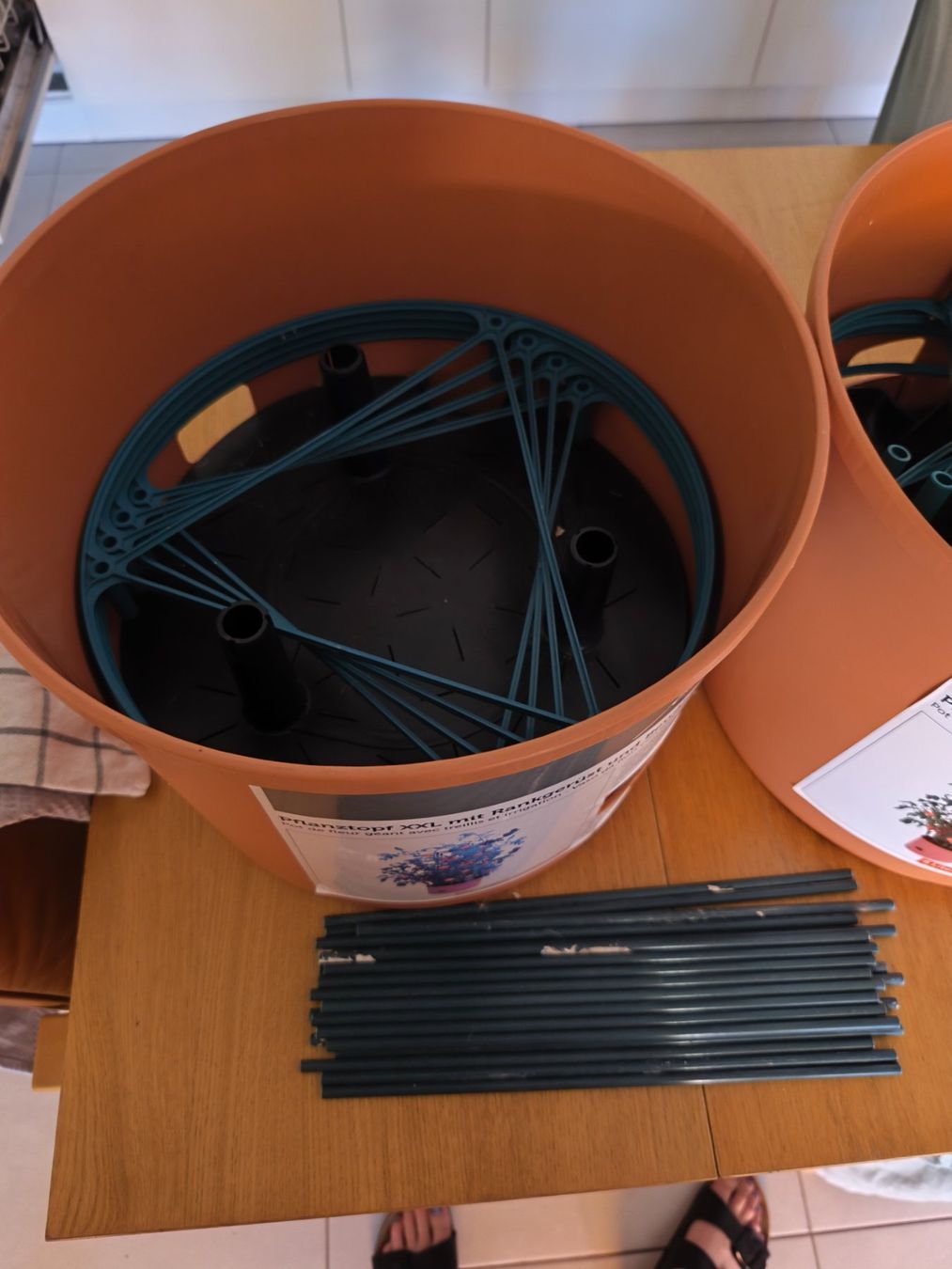 Blumentöpfe: [Gratis] 37.5 cm Topf – Gebraucht aus Olten von les_kg28 2
