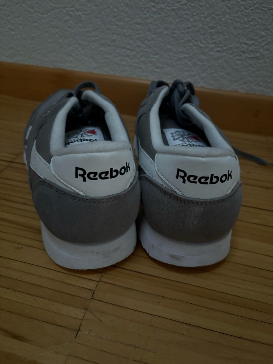 Reebok Scarpe da uomo: Reebok Schuhe Grösse 44.5 – Nuovo (secondo la descrizione) da Ehrendingen venduto da suurrlii 1