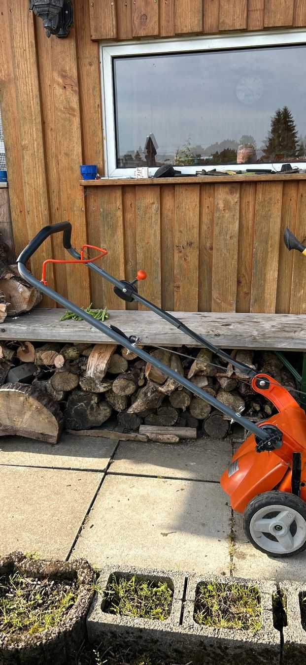 Husqvarna Tagliaerba: Rasenmäher Husqvarna – Usato da Gossau SG venduto da Vujke 3