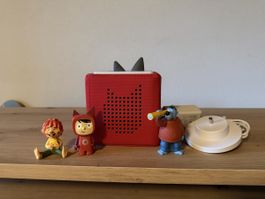 Toniebox mit Figuren und Ladestation guter Zustand