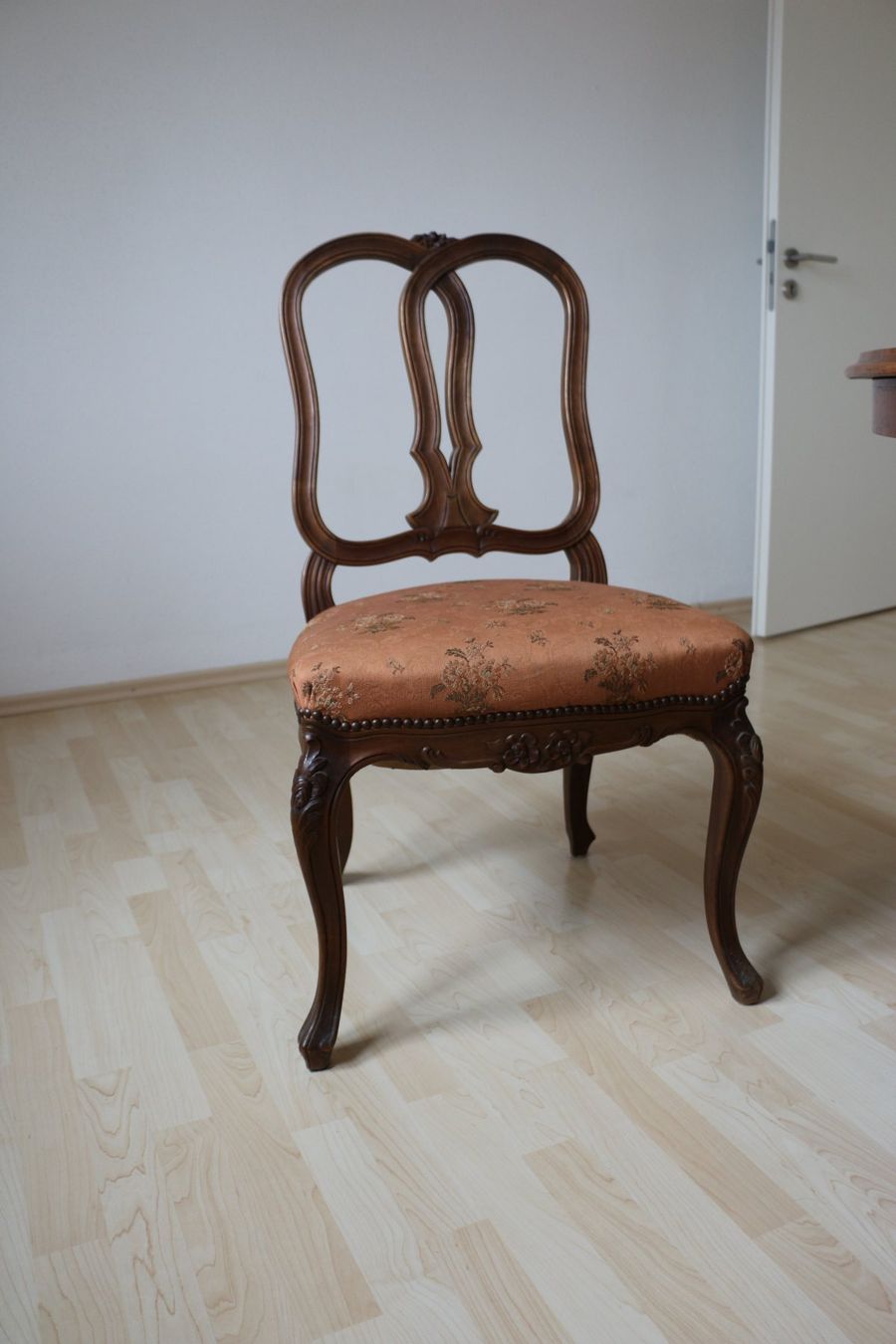 Sedie: Vier Nostalgische Stühle – Usato da Corminboeuf venduto da antikerverkauf 6