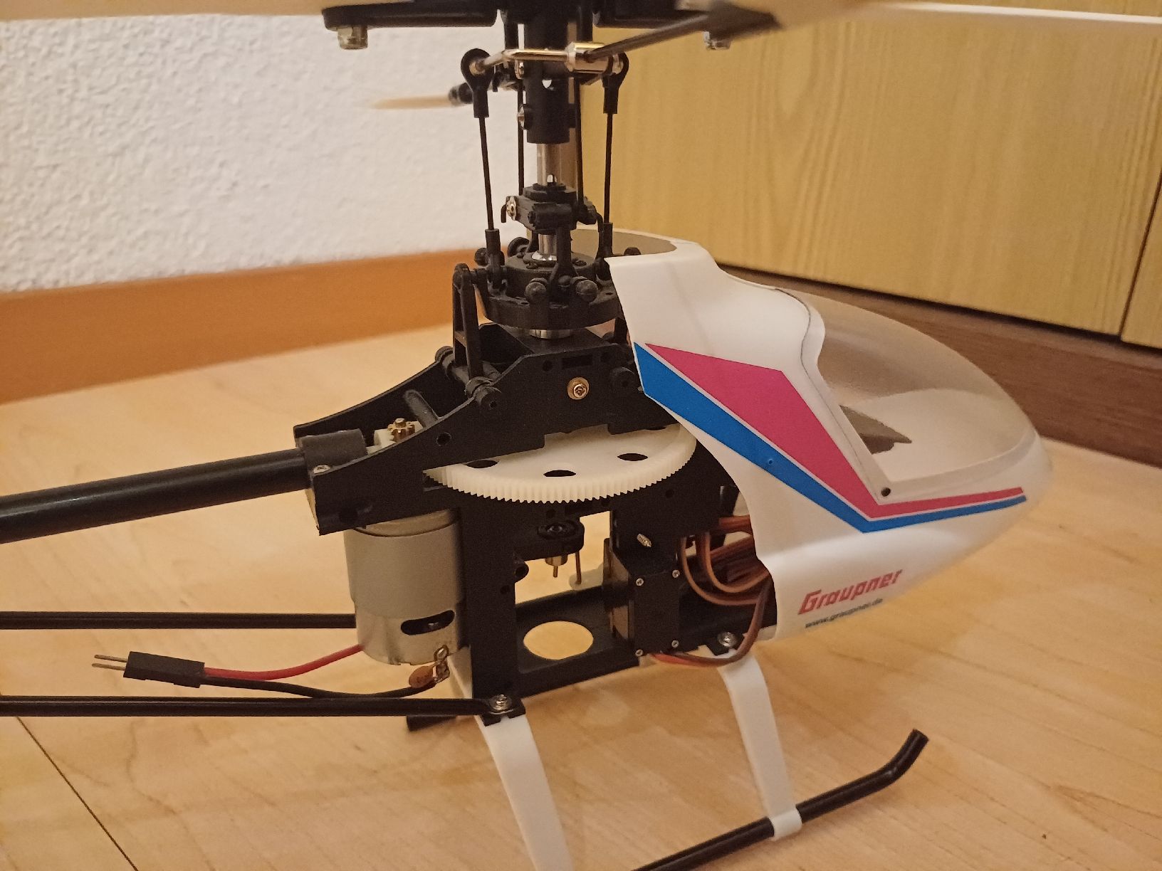 Graupner Modellismo RC: graupner micro star 400 – Nuovo (secondo la descrizione) da Ittigen venduto da mar_hbr9 5