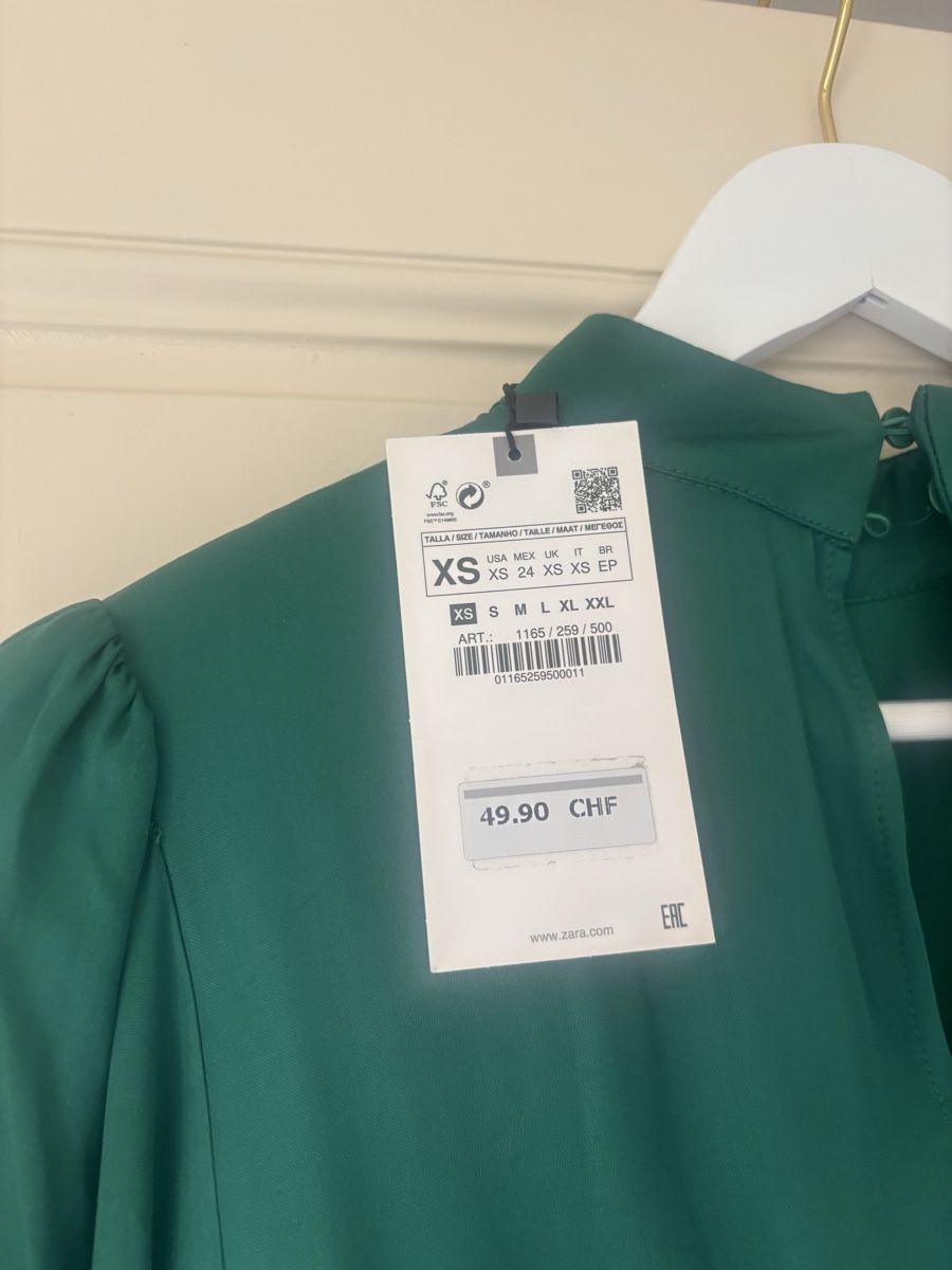 Zara Vestiti: Robe zara new – Nuovo e nell'imballaggio originale da St-Légier- La Chiésaz venduto da anh_9289 2