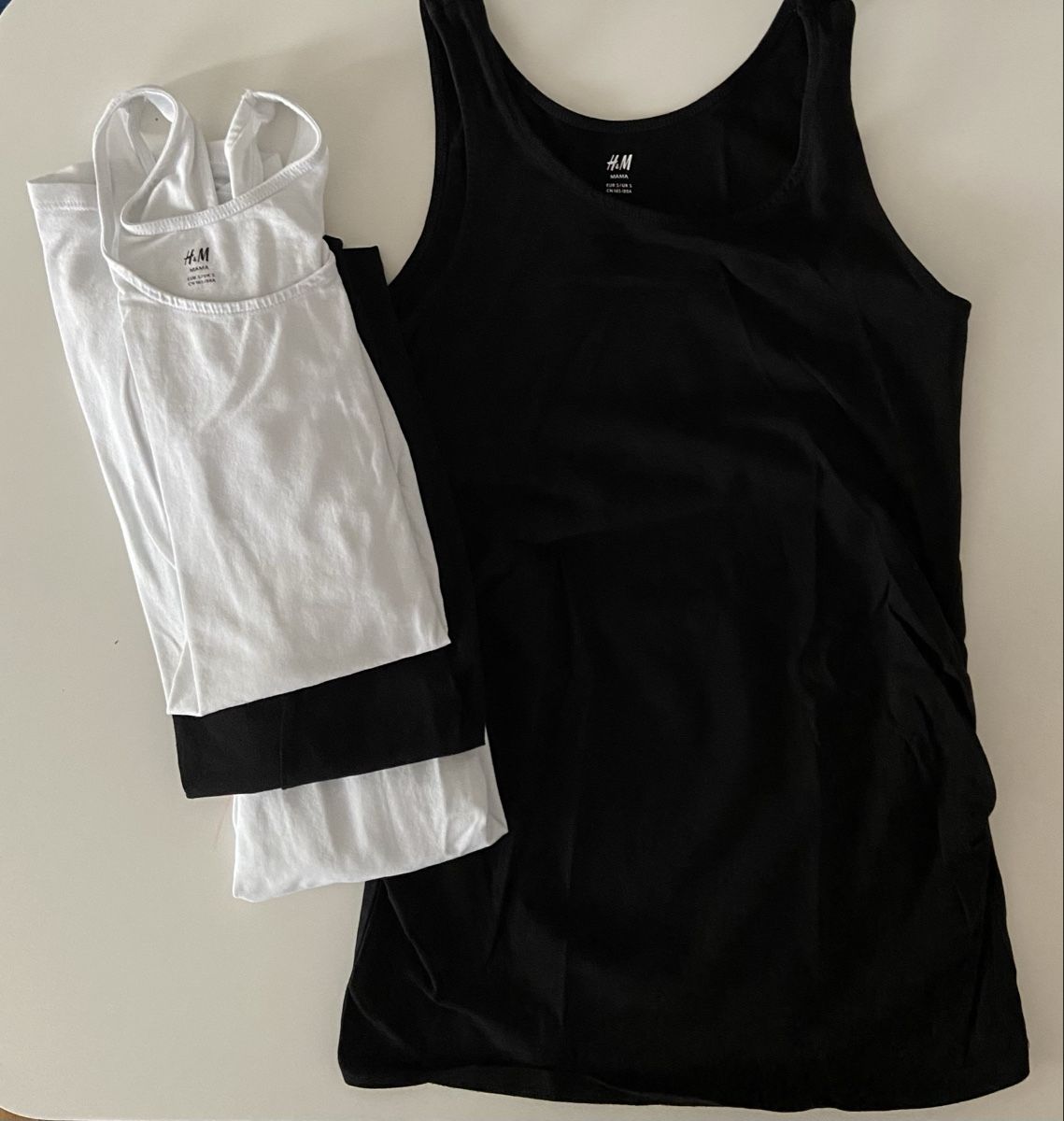 H&M Top: 4x Umstands-Trägershirt Gr.S – Usato da Münchwilen TG venduto da Patricia1310