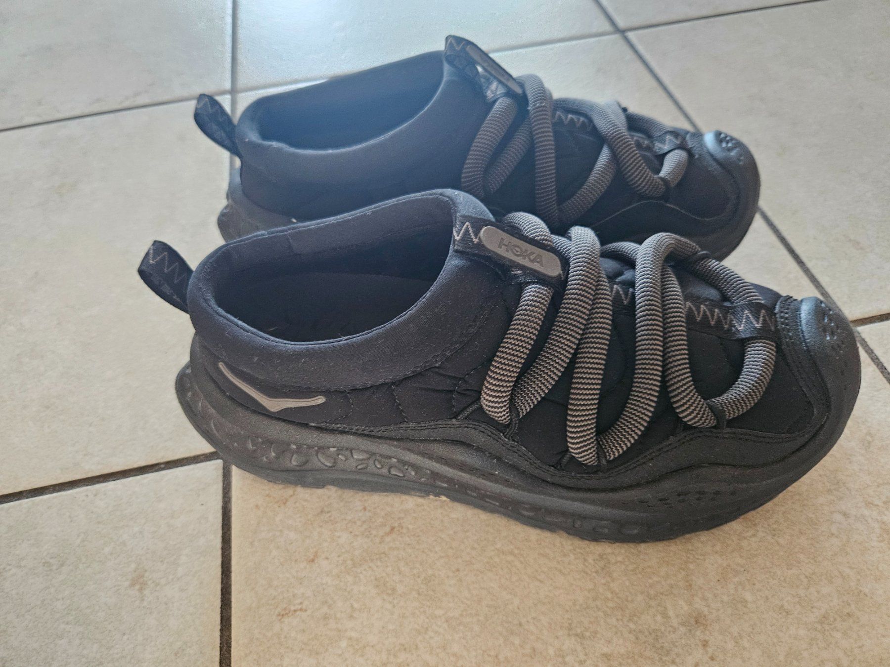Hoka One One Scarpe da donna: Hoka ora 38 2/3 – Usato da Genève venduto da Smorbrod 2