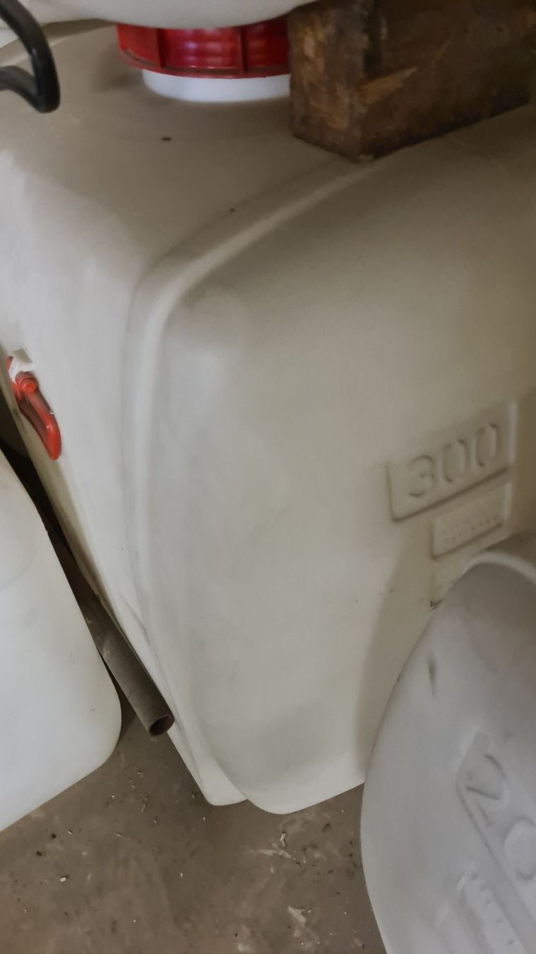 Accessoires: Mostfässer diverse Grössen / Preise – D'occasion à Au SG par fiat27 5