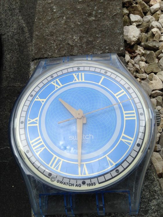 Maxi Swatch (Neu (gemäss Beschreibung)) in Biel/Bienne für CHF 53 – mit ...