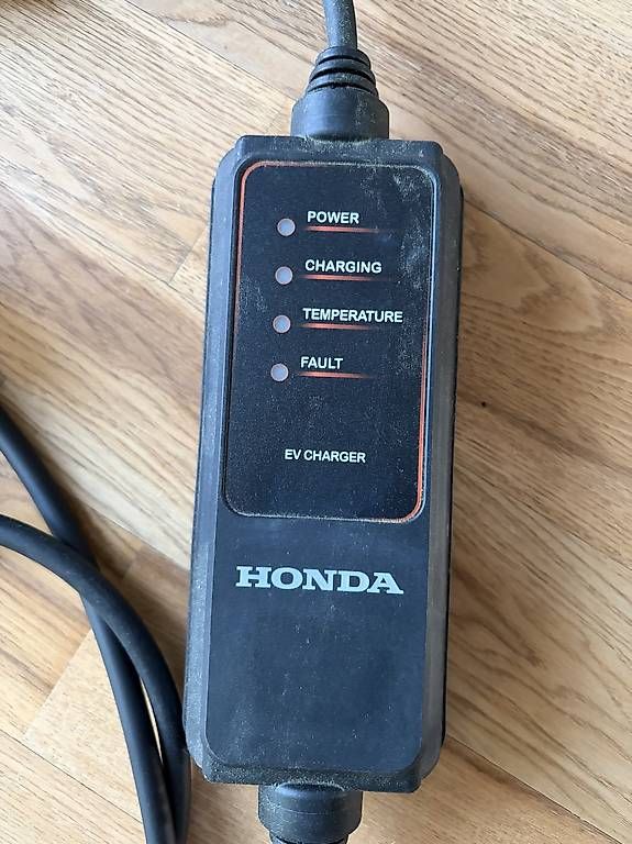 Câbles: Original Honda Ladekabel – D'occasion à Oberhasli par blkurt01 2