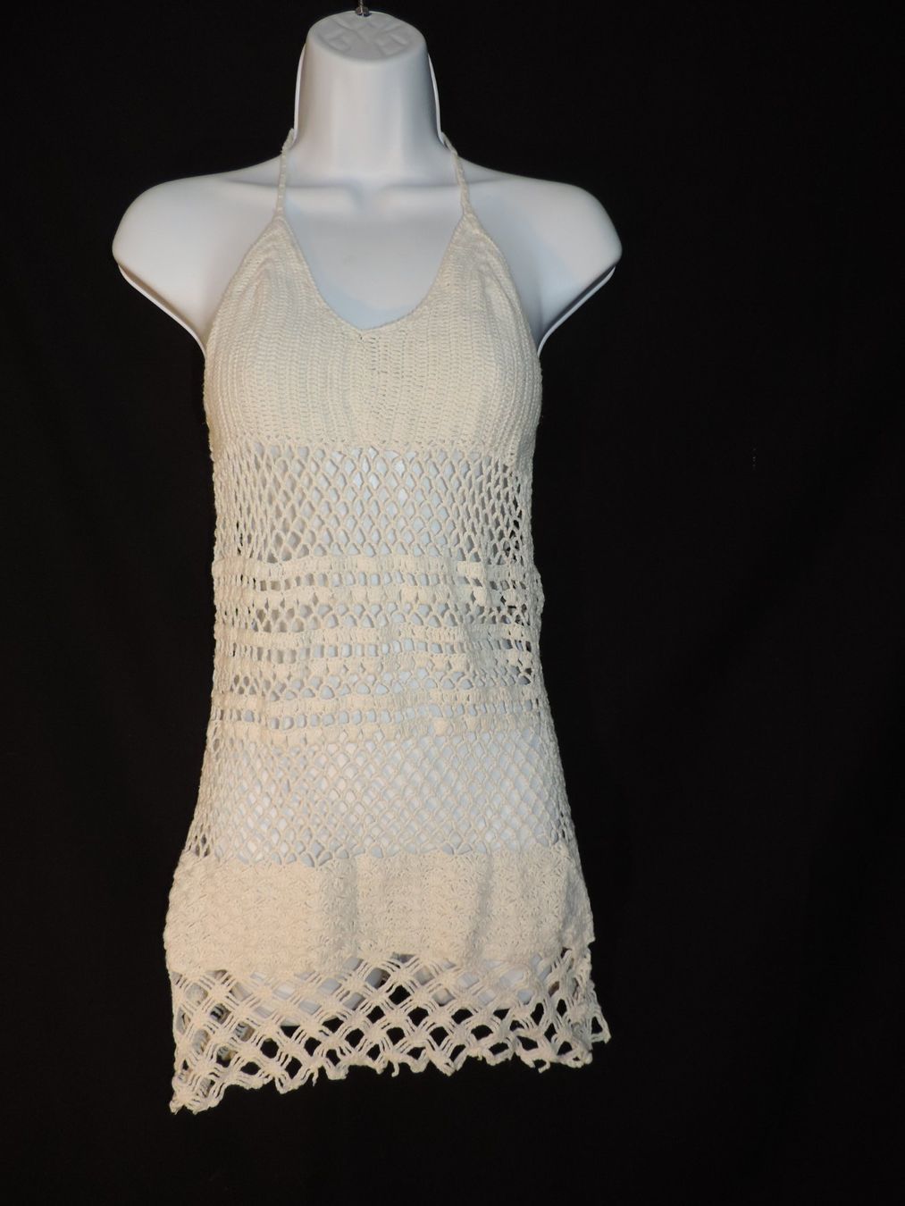 Robes: robe crochet blanc – D'occasion à Genève par Axelle333 2